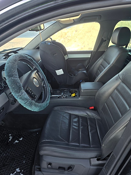 Volkswagen Touareg 6 of 7