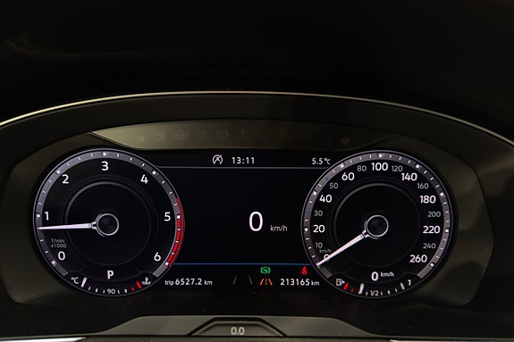 Volkswagen Passat Alltrack 11 of 23
