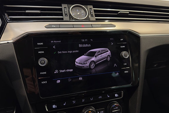 Volkswagen Passat Alltrack 15 of 23