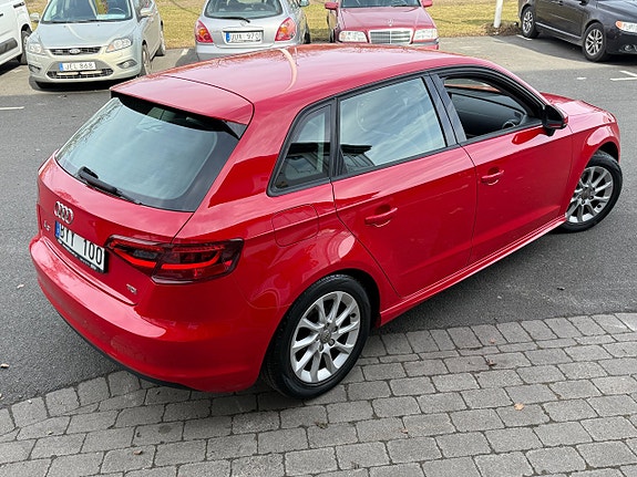 Audi A3 4 of 5