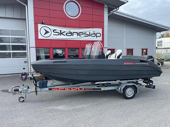 Unik Pioner P16 Explorer Bowrider, Suzuki motor