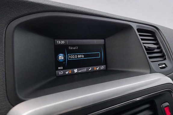 Volvo V60 19 of 22