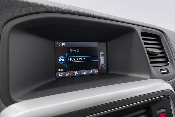Volvo V60 18 of 22