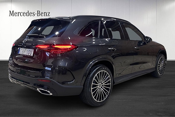 Mercedes-Benz GLC300 de 4 of 5