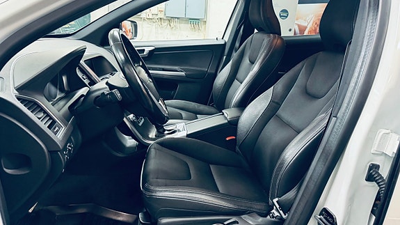 Volvo XC60 7 of 20