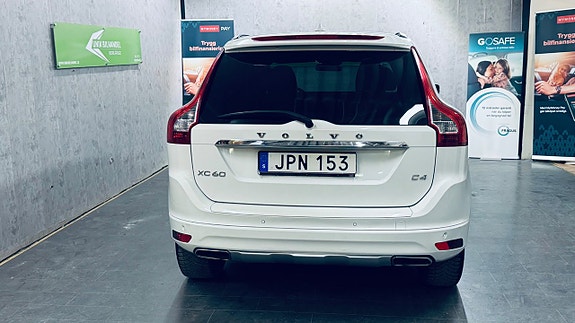 Volvo XC60 6 of 20