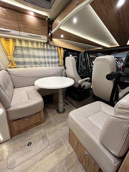 Pilote G 781 C, EMOTION ALDE, AL-KO, 2xAC, AUTOMAT, SOLCELLER 2 of 5