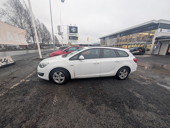 Opel Astra 2 of 2