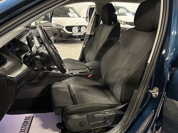 Skoda Octavia 12 of 27