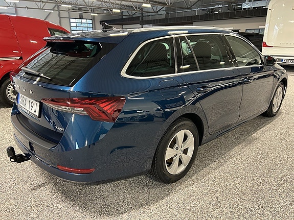 Skoda Octavia 4 of 5