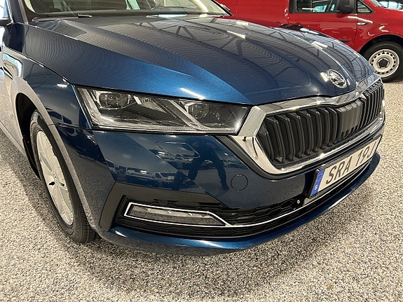 Skoda Octavia 6 of 27