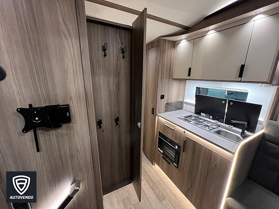 Kabe TRAVEL MASTER NOVUM N720 LXL Face to face 9 of 19