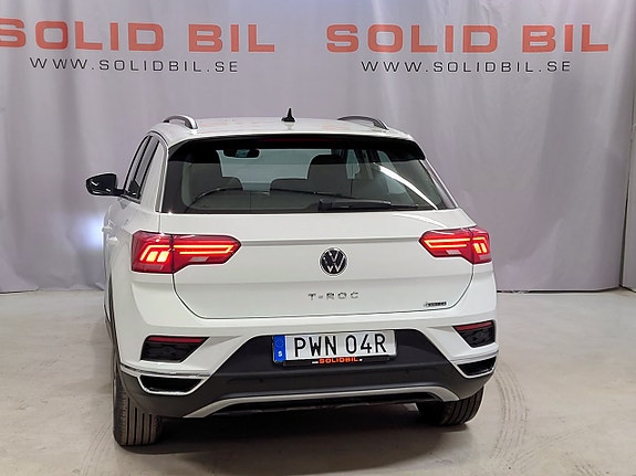 Volkswagen T-Roc 5 of 16
