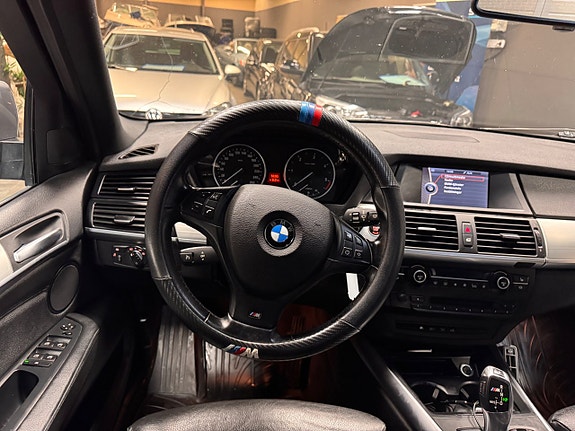BMW X5 13 of 13