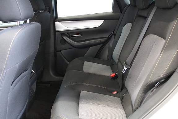 Mazda CX-60 4 of 7