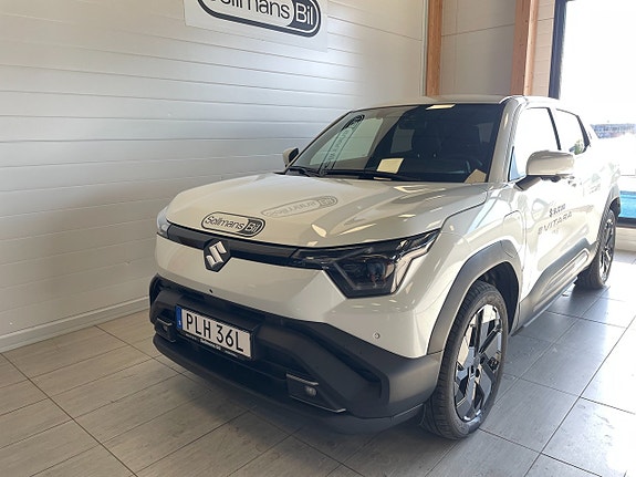 Suzuki eVitara 2 of 5