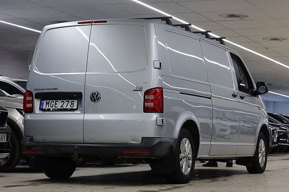 Volkswagen Transporter 6 of 14