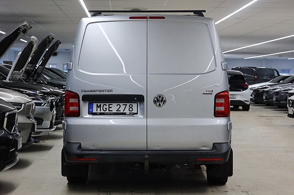 Volkswagen Transporter 7 of 14