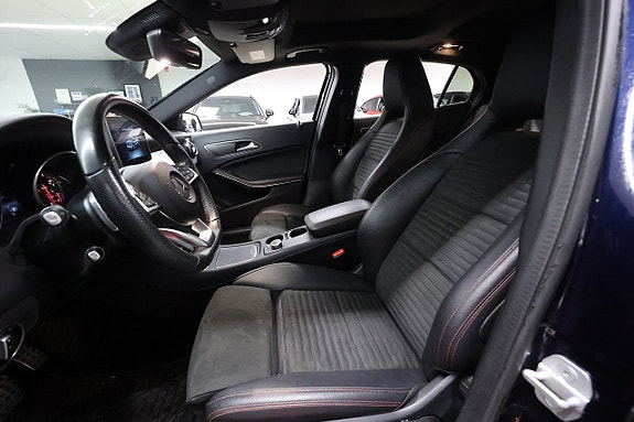 Mercedes-Benz GLA220 d 14 of 19
