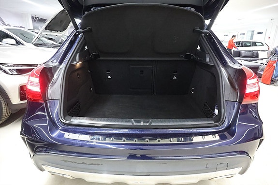 Mercedes-Benz GLA220 d 9 of 19