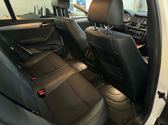 BMW X4 15 of 15