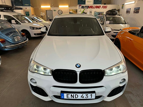 BMW X4 2 of 5