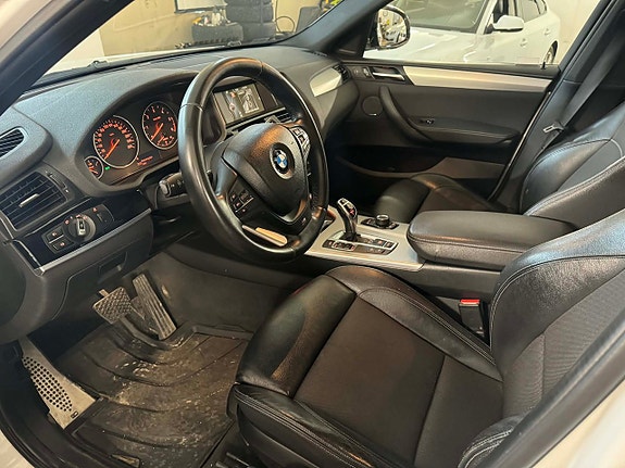 BMW X4 13 of 15