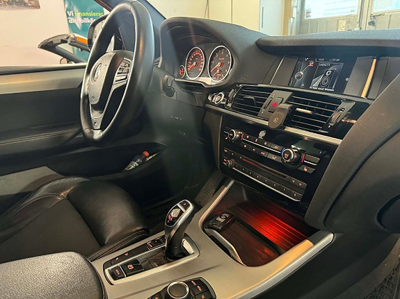 BMW X4 11 of 15