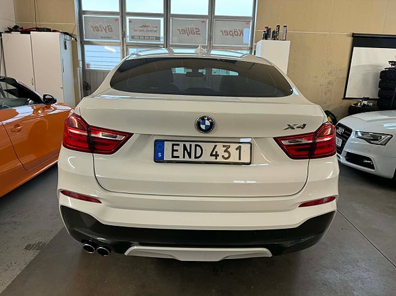 BMW X4 7 of 15