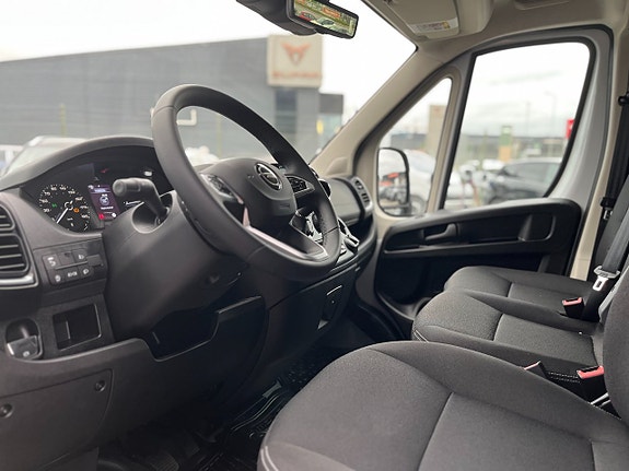 Opel Movano 3 of 9