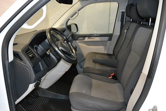 Volkswagen Transporter 4 of 7