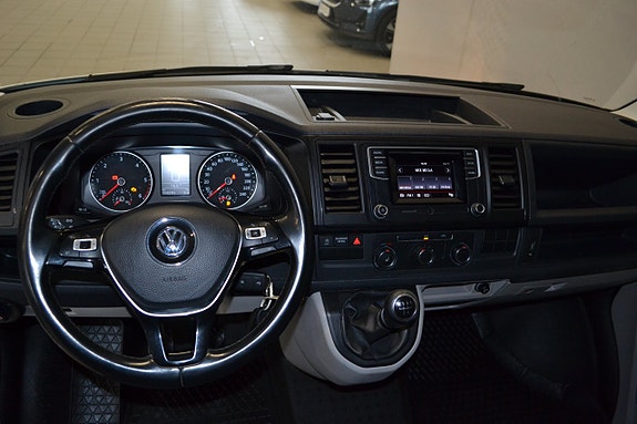 Volkswagen Transporter 5 of 7