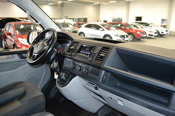 Volkswagen Transporter 7 of 7