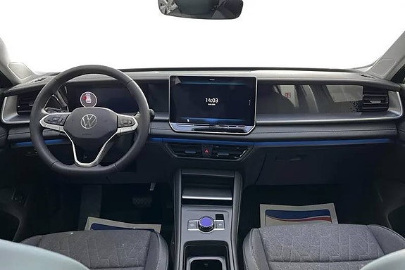 Volkswagen Tayron 4 of 9