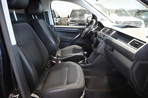 Volkswagen Caddy 10 of 19