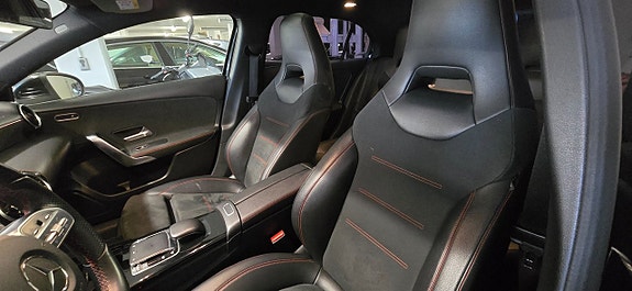 Mercedes-Benz A200 11 of 12