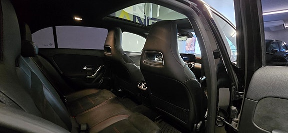 Mercedes-Benz A200 5 of 5