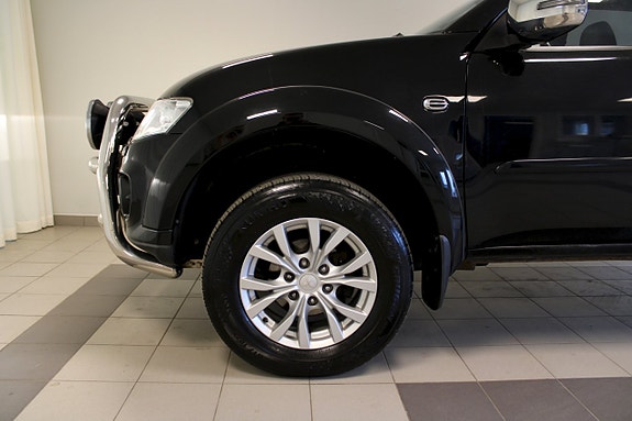 Mitsubishi L200 3 of 5