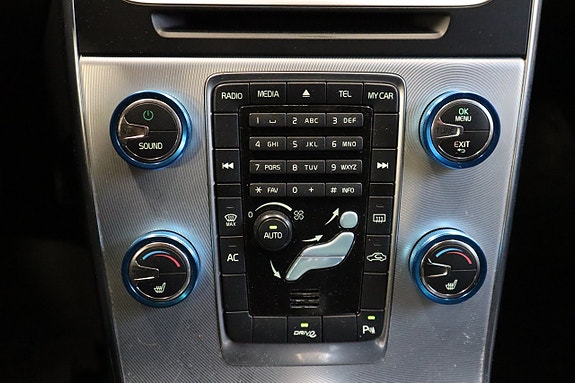 Volvo V60 8 of 18