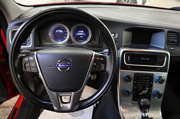 Volvo V60 7 of 18