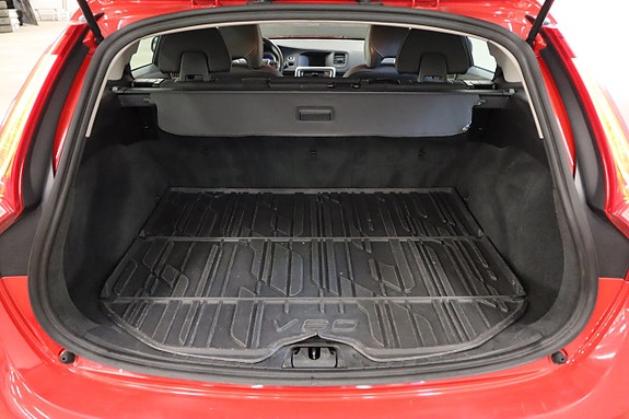 Volvo V60 15 of 18