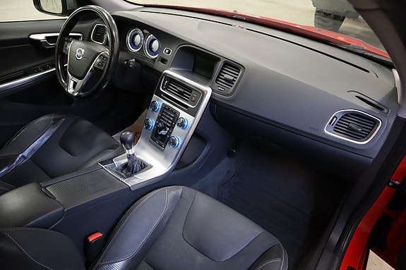 Volvo V60 6 of 18