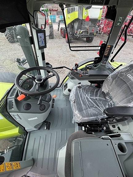 CLAAS Arion 630 CIS 9 of 15