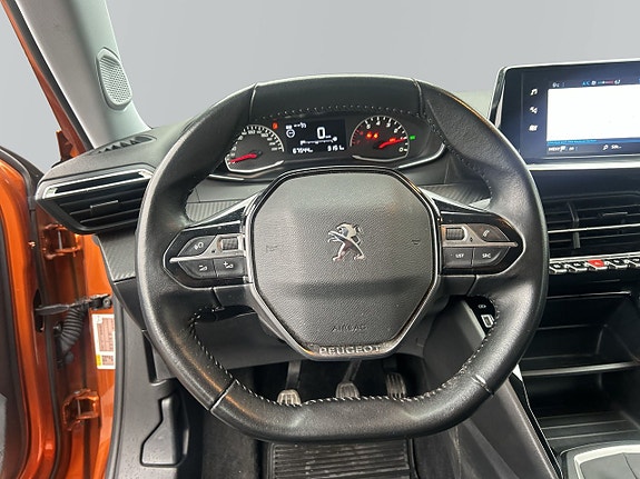 Peugeot 2008 13 of 15
