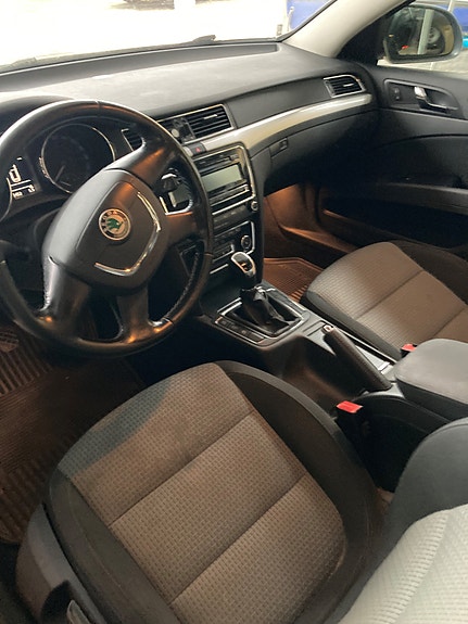 Skoda Superb 5 of 5