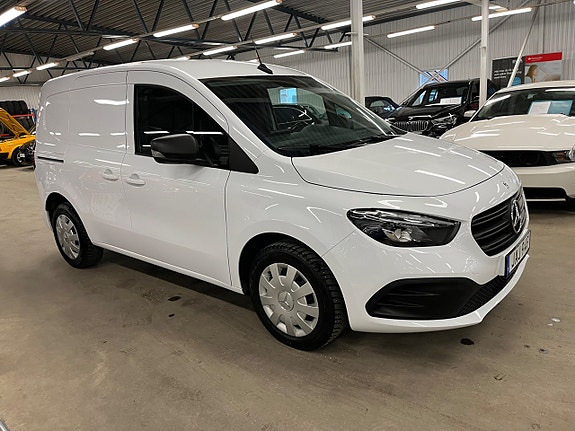 Mercedes-Benz Citan 110 2 of 5