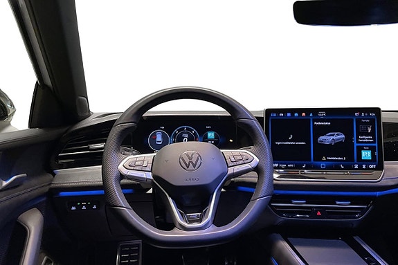 Volkswagen Passat 6 of 14