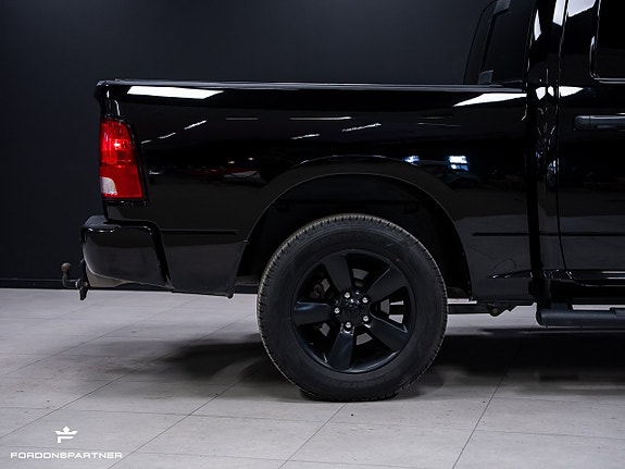 Dodge RAM 1500 12 of 30