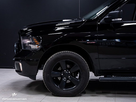 Dodge RAM 1500 4 of 5