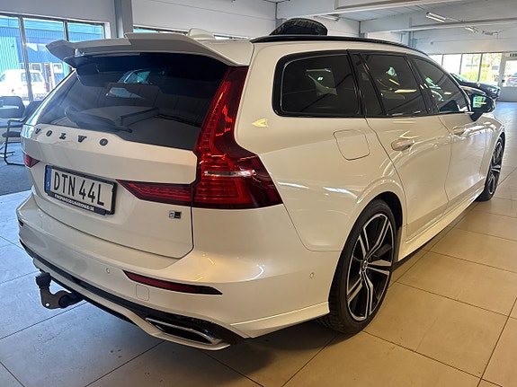 Volvo V60 4 of 7